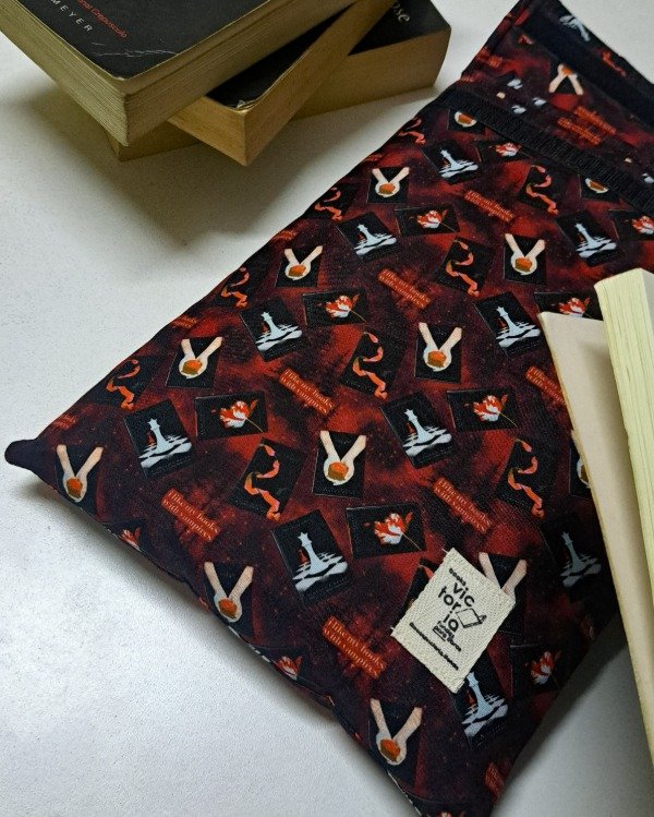 Producto - Funda para libros extra estándar Crepúsculo Books IMPERMEABLE