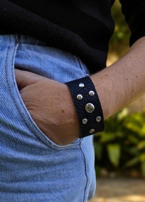 Producto - Brazalete cuero
