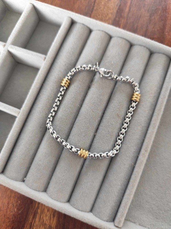 Producto - Pulsera rolo cuadrada combinada gruesa. Acero quirúrgico.