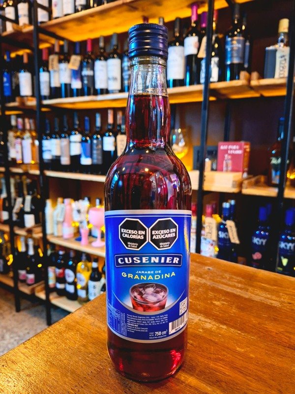 Producto - Granadina Cusenier 750ml
