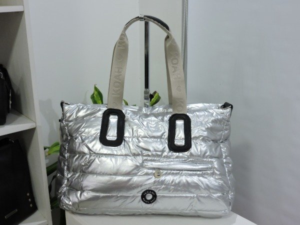 Producto - Bolso puffer metalizado Koah