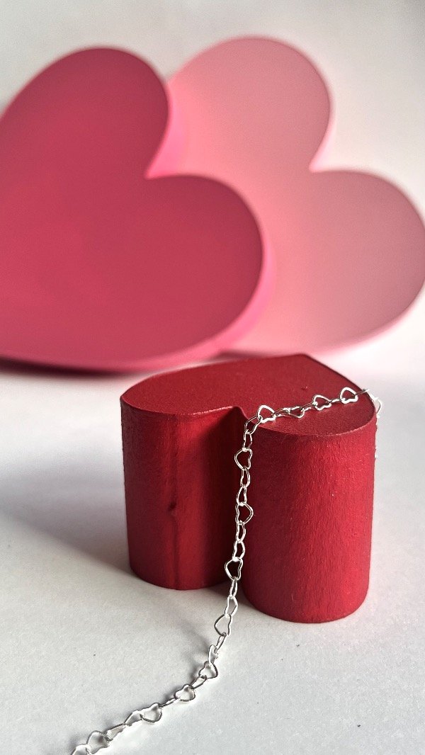 Producto - Pulsera corazones de acero blanco