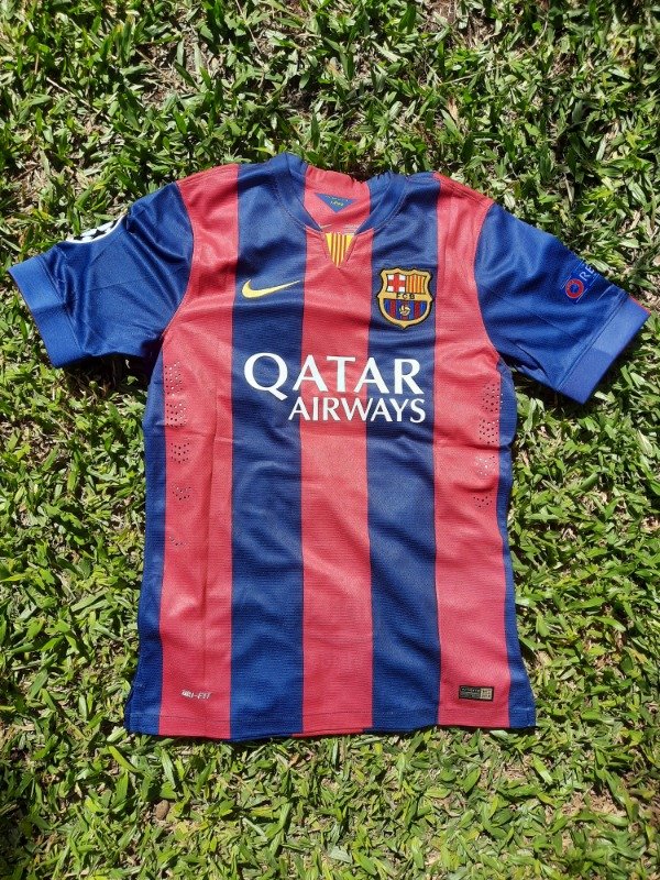 Producto - Retro Barcelona 14/15 - Talle M (MESSI)