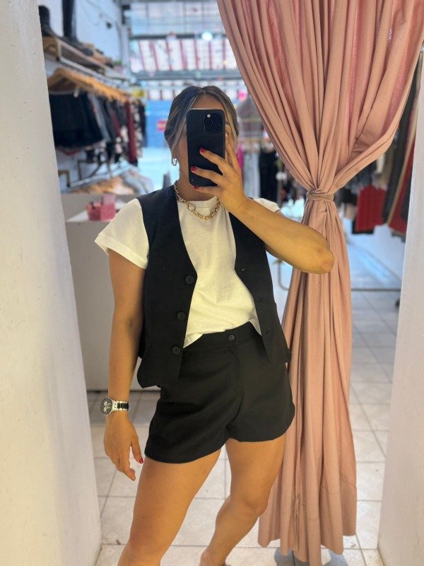 Producto - Short Sastrero Caramelo // 32.900