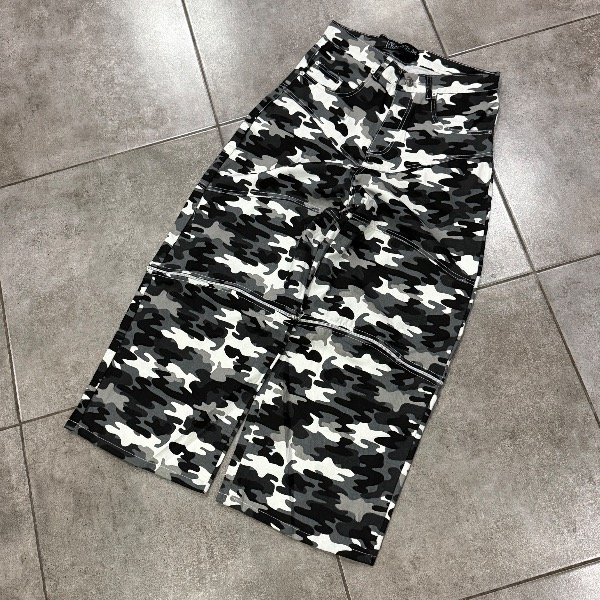 Producto - JEAN BAGGY CAMUFLADO DESMONTABLE