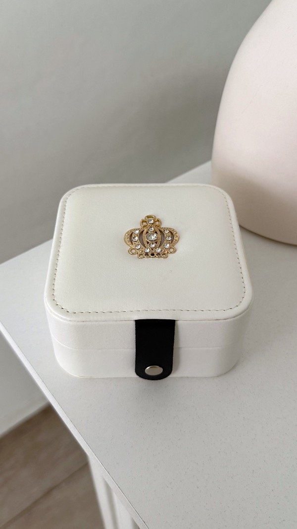 Producto - Alhajero Bali blanco broche azul coronita 11x11cm