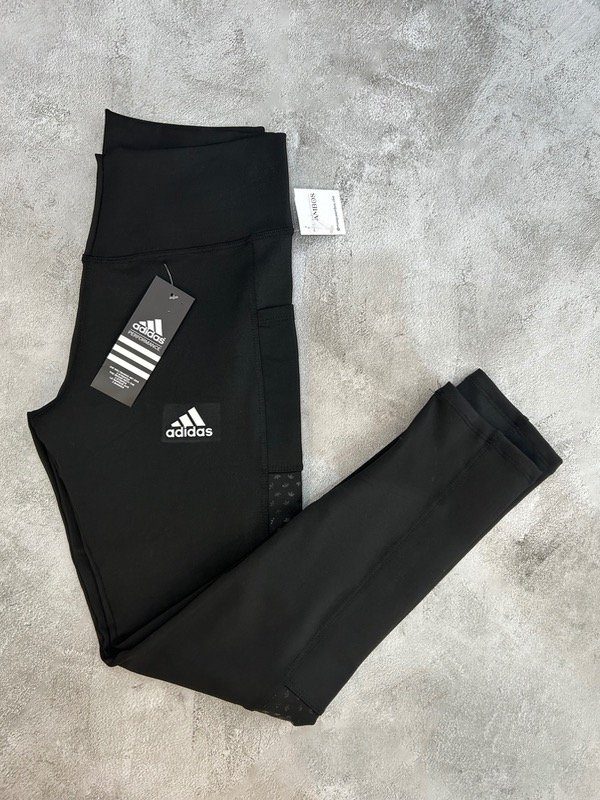 Producto - Calza Adidas negra