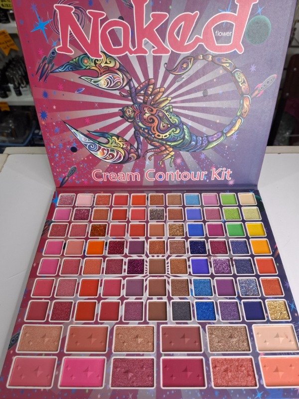Producto - Maxi Paleta Naked con rubor e iluminador