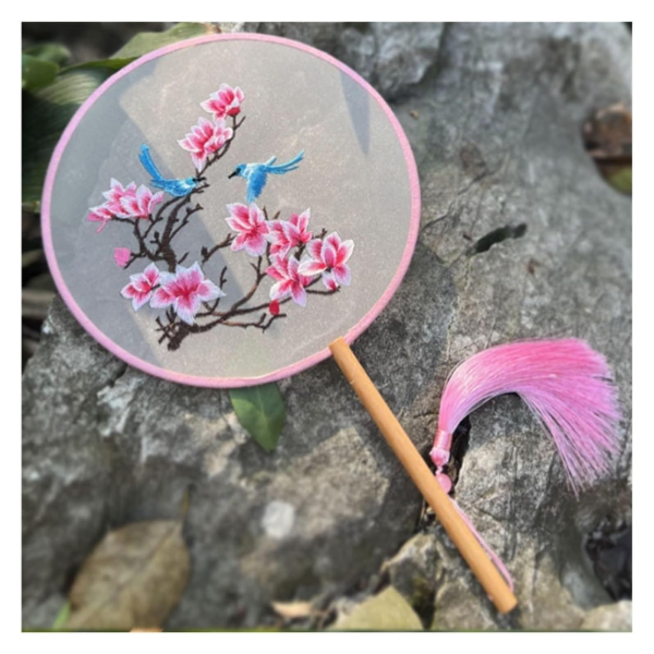 Producto - ABANICO REDONDO BORDADO