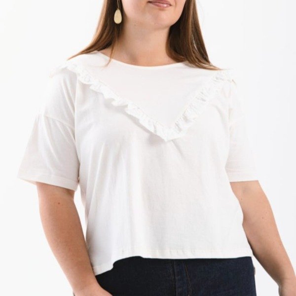 Producto - Remera con volado broderie 6967