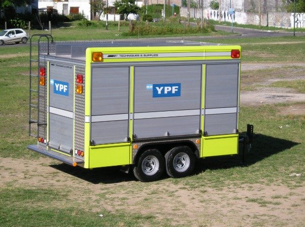 Producto - Trailer para alojamiento y traslado de material especifico