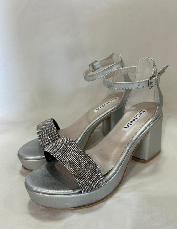 Producto - Sandalia brillos