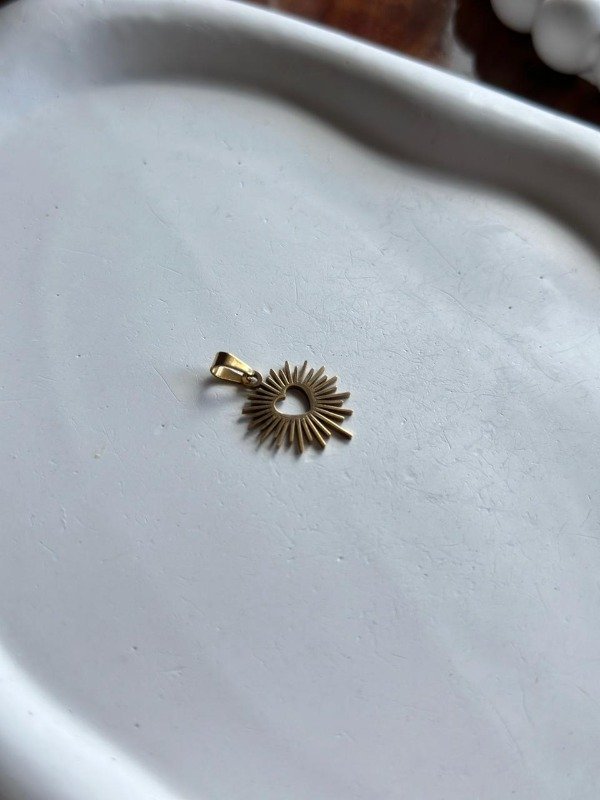 Producto - Dije de corazón con rayitos