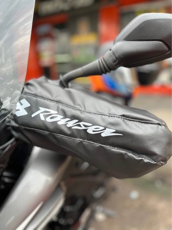 Producto - Cubre Mangas con Corderito Logo Rouser Negro