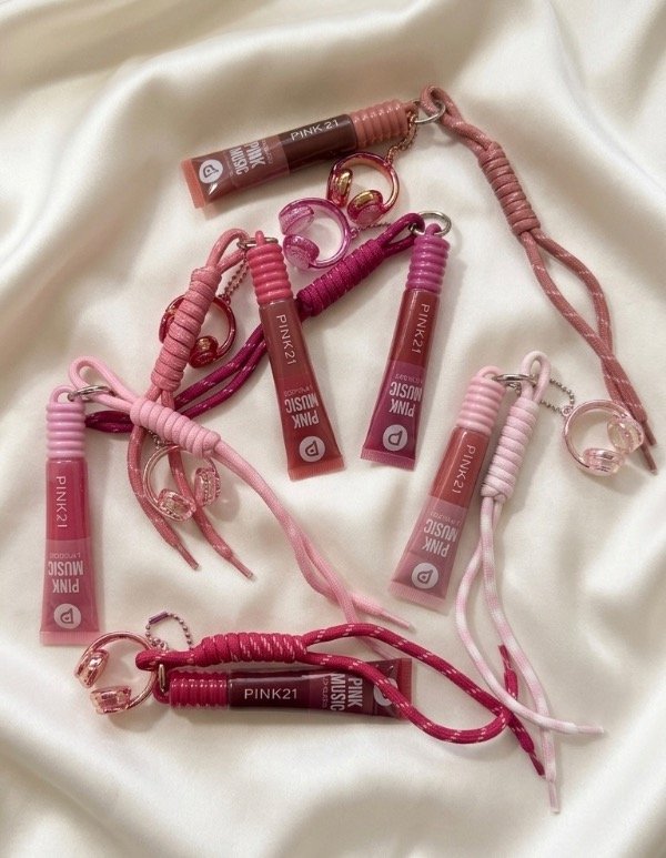 Producto - Labial + Charm - Lip Gloss Music Pink 21 - Elegir tono