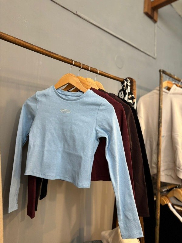 Producto - REMERA MINIMALIST