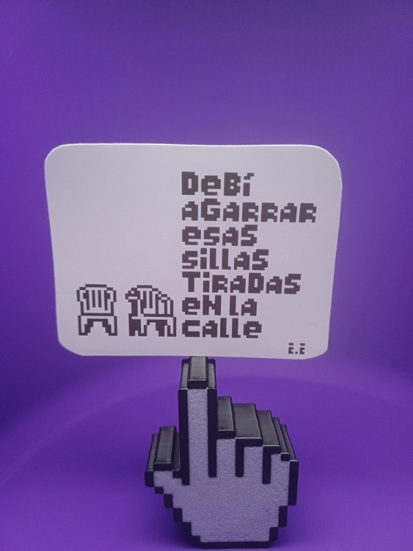 Producto - Sticker Bad Bunny Debí agarrar esas sillas tiradas en la calle