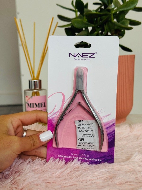 Producto - Cortacuticulas Naez Plateado