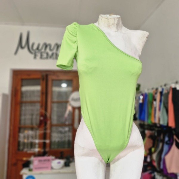 Producto - Body asimétrico verde- talle unico