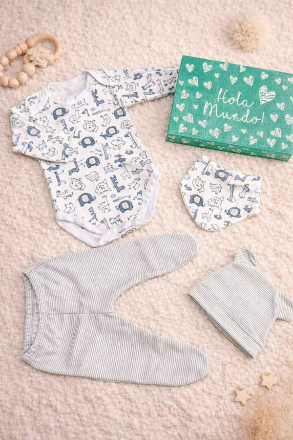 Producto - Ajuar 4 piezas interlock animales gris rayas