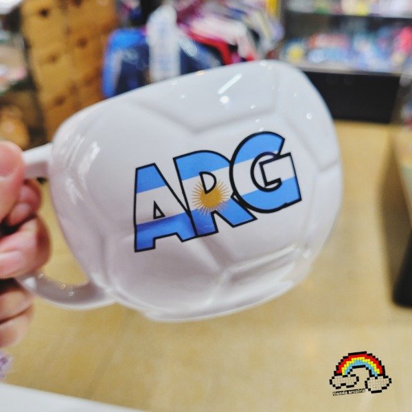 Producto - TAZA DE CERAMICA CON FORMA DE PELOTA DE FUTBOL ARGENTINA