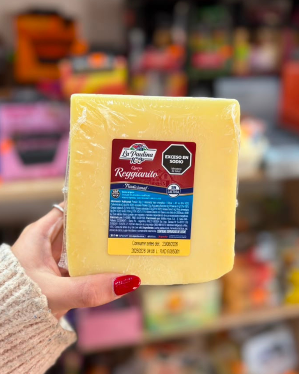 Producto - Queso reggianito fraccionado "La Paulina"