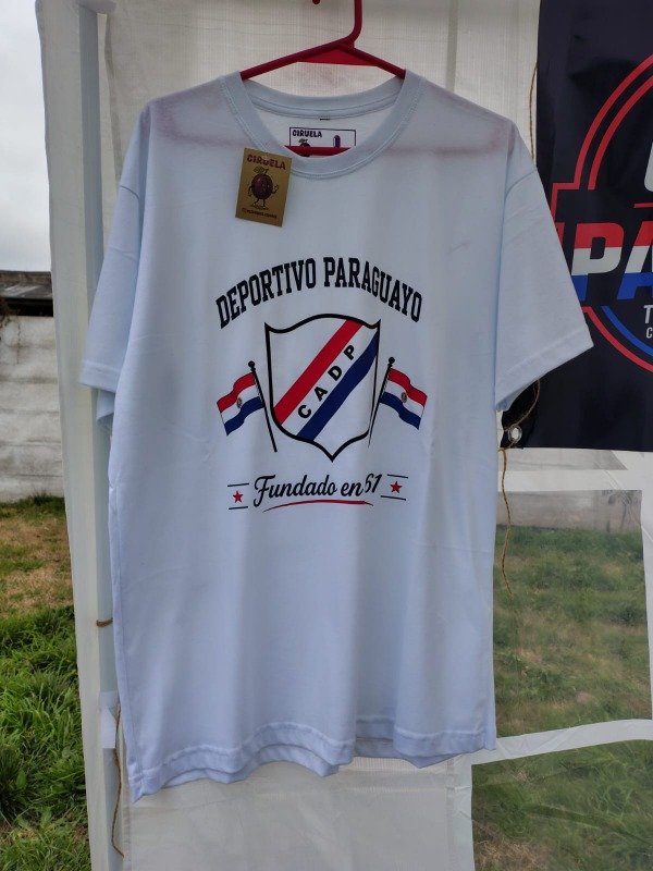 Producto - Remera Fundación
