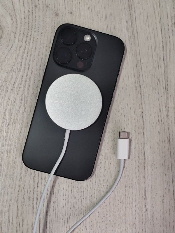 Producto - CARGADOR INALÁMBRICO MAGSAFE TIPO C