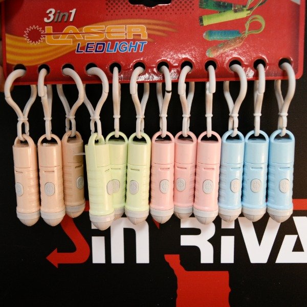 Producto - LAVERO LASER 6CM PLASTICO K-3299