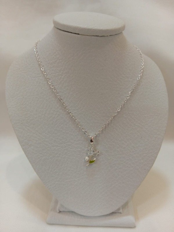 Producto - Conjunto acero blanco florcita strass