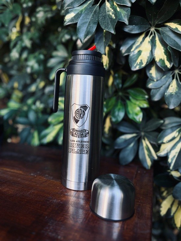 Producto - TERMO MEDIA MANIJA RIVER PLATE