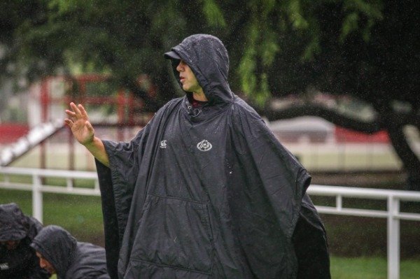 Producto - Capa de Lluvia Dogos XV