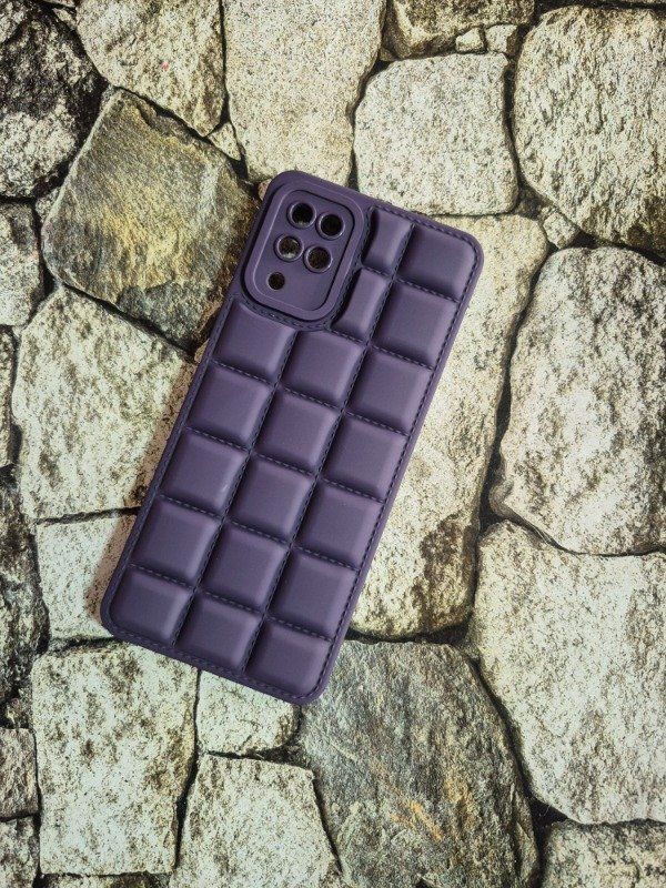 Producto - Funda puffer chocolate Samsung A12 violeta oscuro