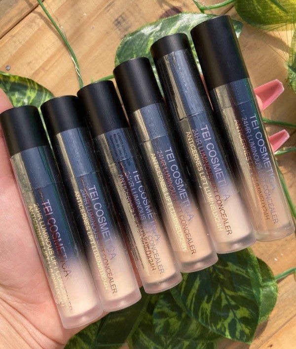 Producto - CORRECTOR LÍQUIDO TAPA NEGRA -TEI
