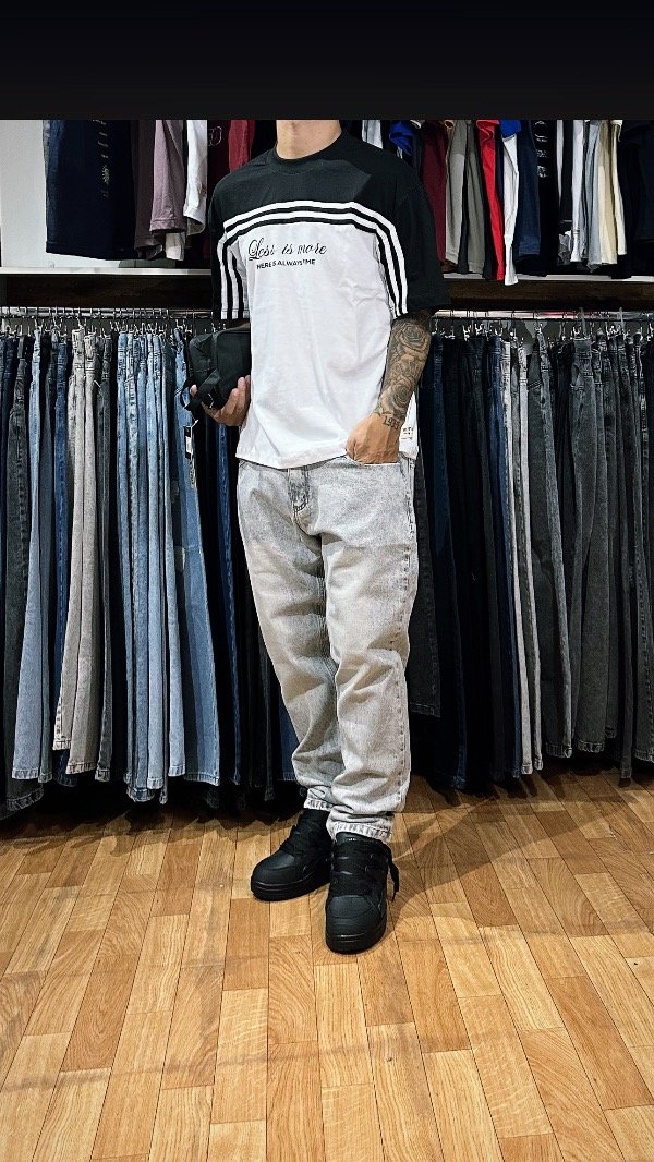 Producto - Jean nevado semi mom claro mv