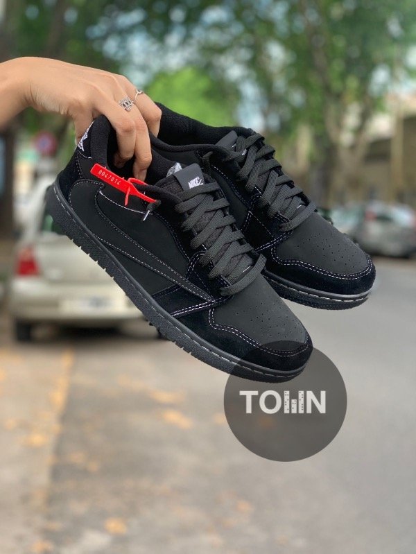 Producto - Travis Scott Black Phantom