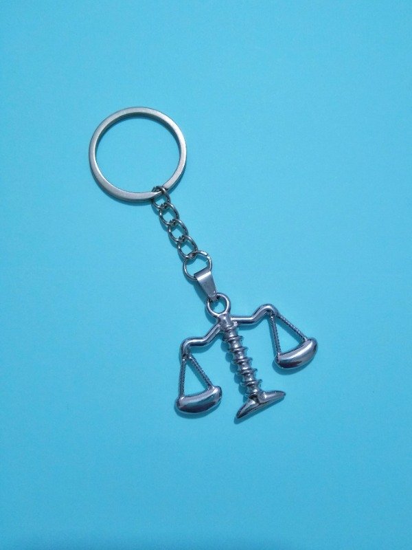 Producto - Llavero Balanza de la Justicia