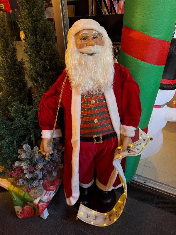 Producto - Papá Noel musical con movimiento 1,50 cm (Efectivo: 890.320)