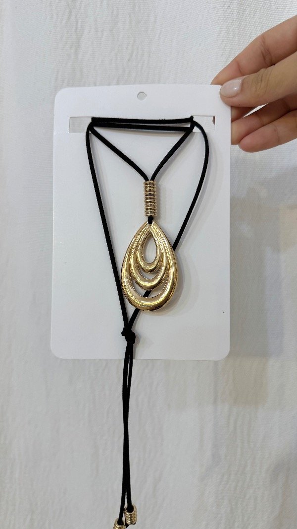 Producto - Collar chapón dorado