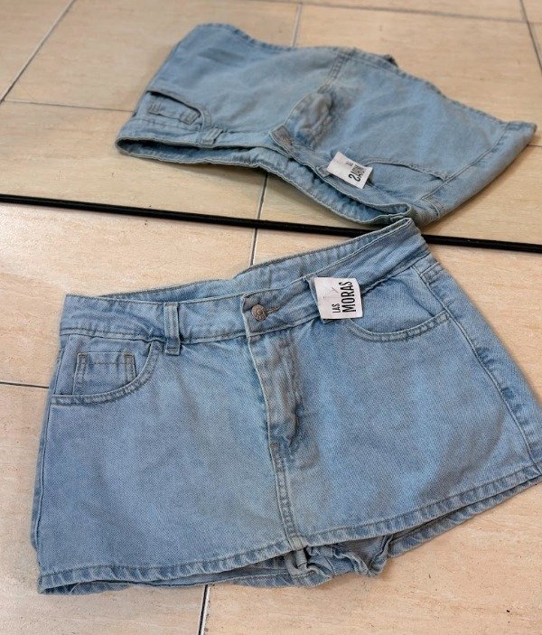 Producto - POLLERA CON SHORT MADRID - 1
