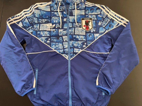 Producto - Rompeviento 2023 Japon Comics