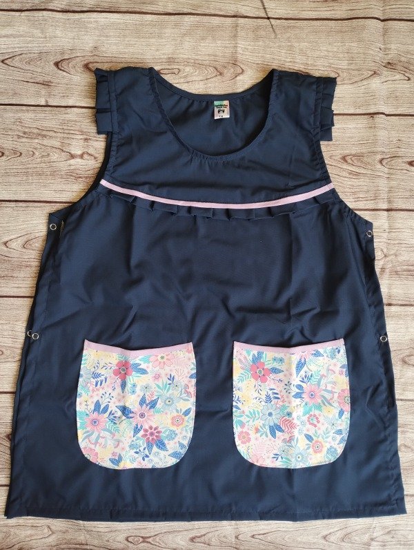Producto - Guardapolvo volados azul