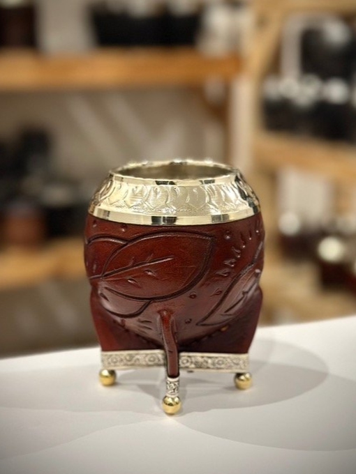 Producto - Torpedo alpaca cincelado - base de alpaca y bronce - cuero repujado - BORRAVINO