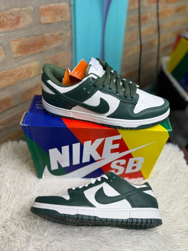 Producto - NIKE SB DUNK LOW VERDE