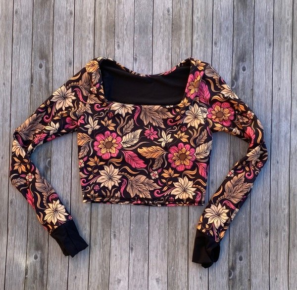 Producto - Crop top manga larga estampa RETRO