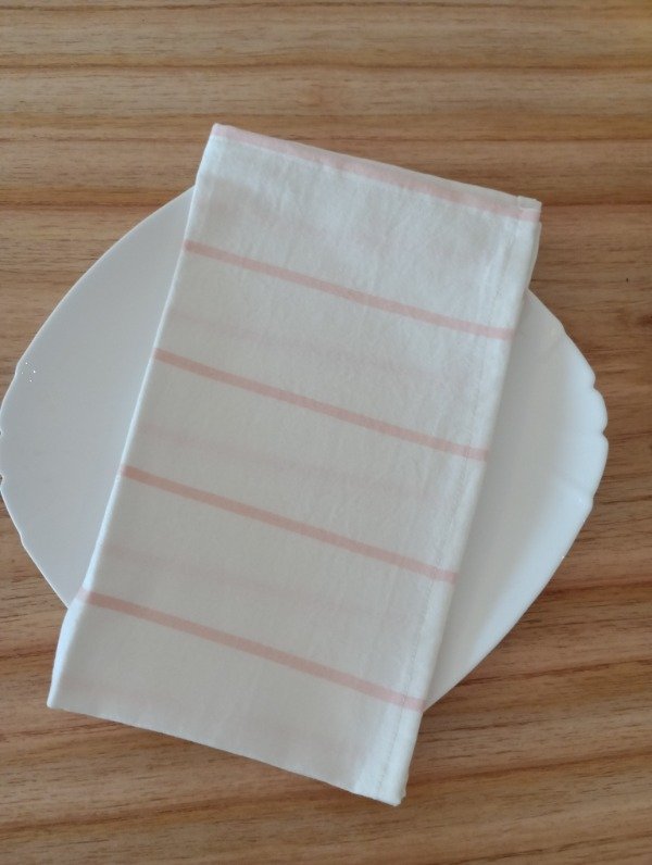 Producto - Servilletas de tusor rayadas x 3