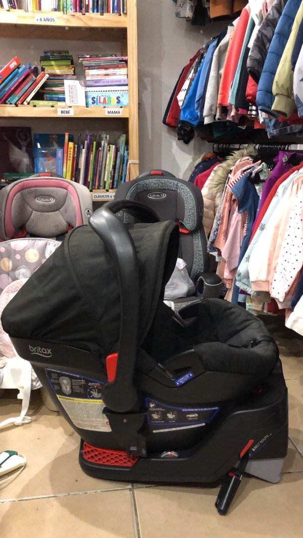 Producto - Huevito Britax B-Safe 35 con base negra - 5