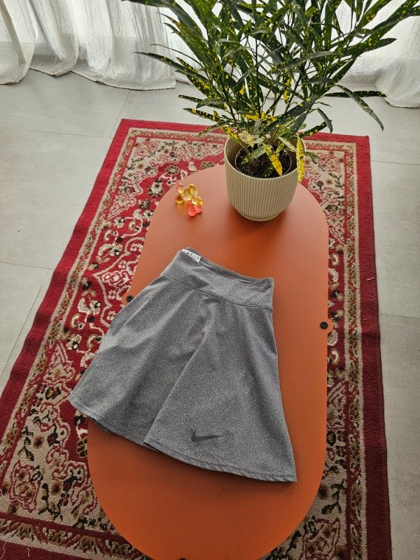 Producto - Pollera Nike Large