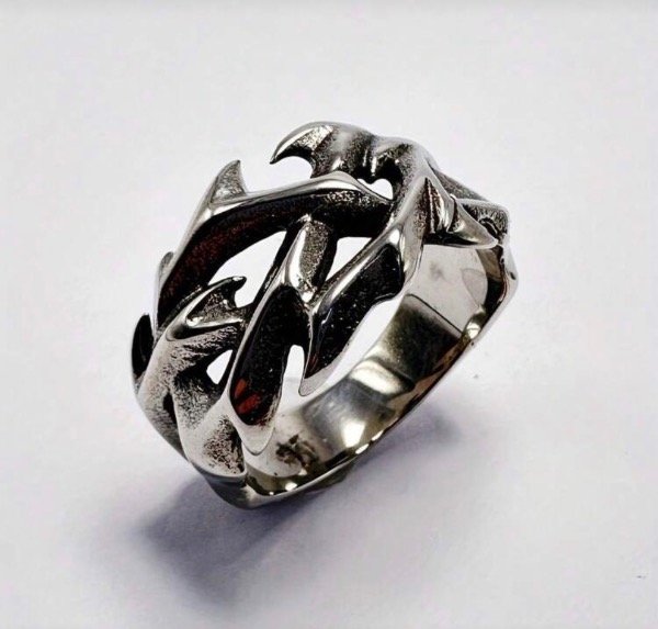 Producto - Anillo alt goth peltre