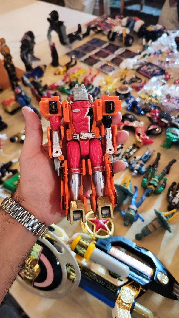 Producto - Mega Morphin New Red Power Ranger SPD 16 cm - 1